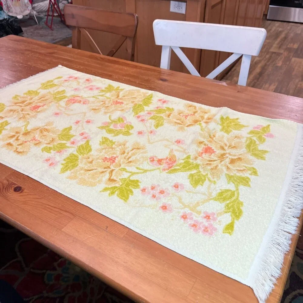 Vtg tastemaker bath Hand wash cloth Towel set 60 70s Yellow Cotton Fringe Floral